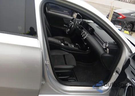 2020 Mercedes-Benz A 220 4Matic из США, поврежденный, VIN W1K3G4FB7LJ219034